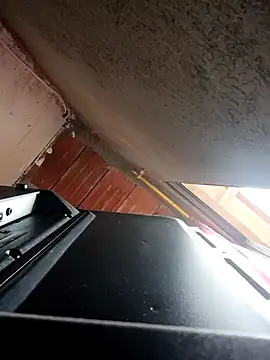 Snapshot of Giselabrunette25 chatting on February 3, 6:35 pm Giselabrunette25 online show from February 3, 6:35 pm