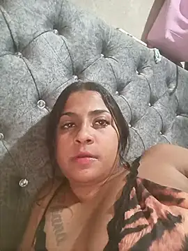 Giselabrunette25 online show from May 30, 8:42 am