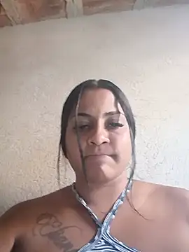 Giselabrunette25 online show from May 15, 5:44 pm