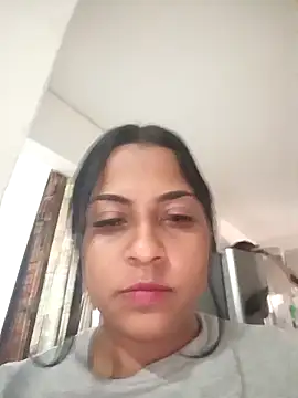 Giselabrunette25 online show from April 2, 4:35 pm