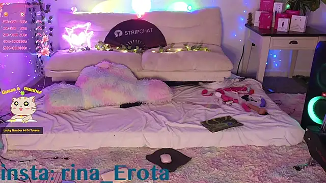 yummyrina online show from November 26, 9:15 pm