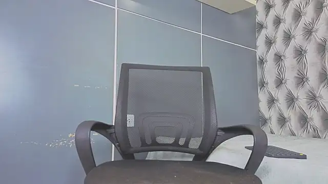 Hilary-banks online show from February 6, 11:34 pm