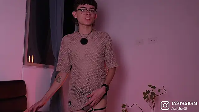 Angelo 018 online show from February 12, 11:48 pm