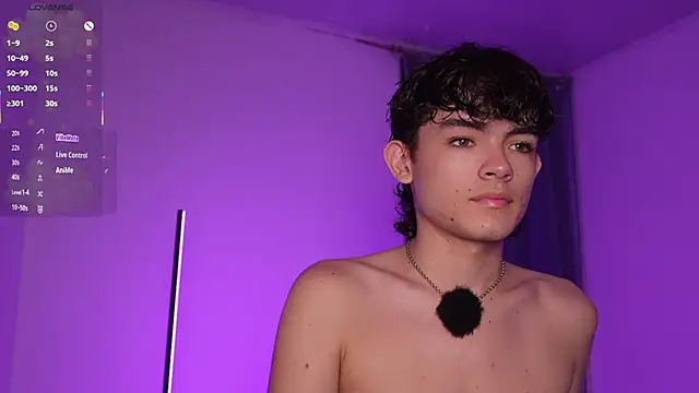 Angelo 018 online show from April 13, 2:48 am