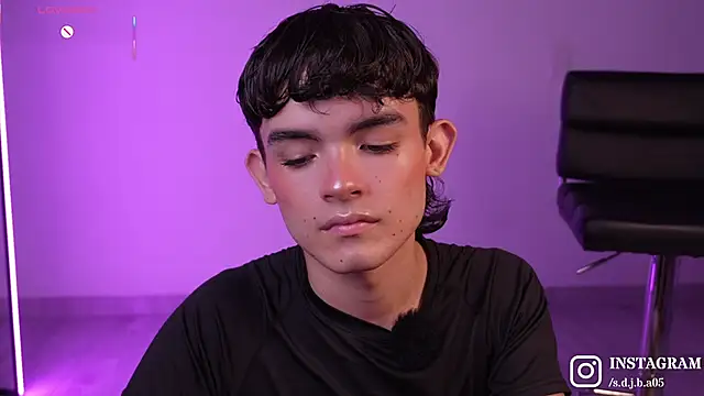 Angelo 018 online show from March 9, 4:16 am