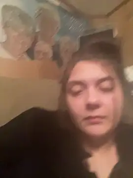 itzcheyduh online show from February 24, 2:45 am