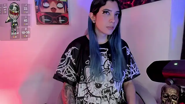 sofi pretty uwu- online show from May 26, 1:37 am