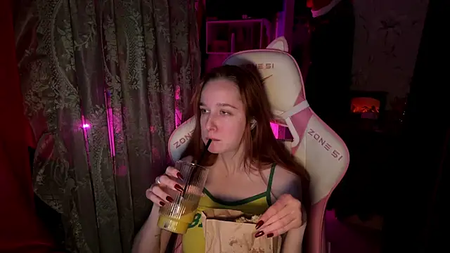 pearl princess  online show from December 19, 9:06 pm