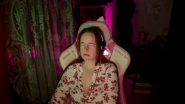 pearl princess  online show from May 15, 10:41 pm