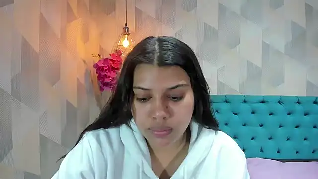 LindaBreeS online show from June 14, 3:24 pm