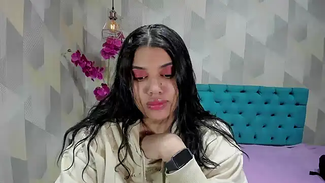 LindaBreeS online show from October 20, 2:17 pm