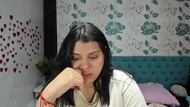 LindaBreeS online show from March 13, 8:43 pm