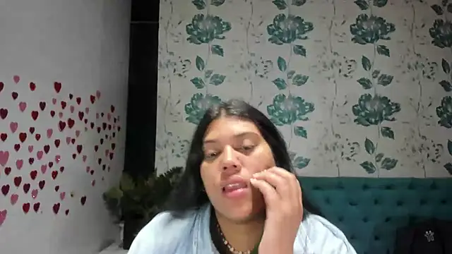 LindaBreeS online show from March 15, 3:06 pm