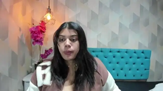 Snapshot of LindaBreeS chatting on March 8, 3:04 pm LindaBreeS online show from March 8, 3:04 pm