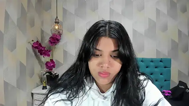 LindaBreeS online show from September 27, 1:39 pm