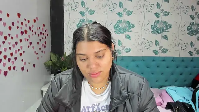 LindaBreeS online show from March 9, 8:31 pm