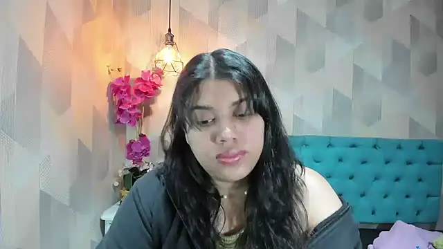 Snapshot of LindaBreeS chatting on January 18, 5:38 pm LindaBreeS online show from January 18, 5:38 pm