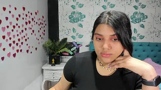 LindaBreeS online show from March 3, 8:32 pm