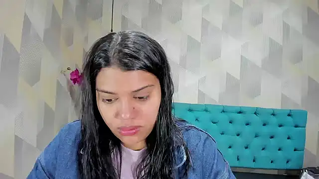 LindaBreeS online show from October 5, 1:02 pm