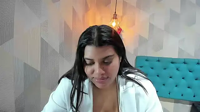 LindaBreeS online show from June 7, 6:24 pm