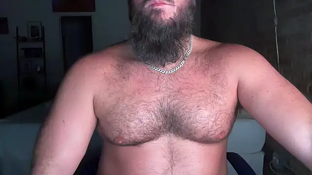 Snapshot of Barebackheat chatting on October 19, 4:48 am Barebackheat online show from October 19, 4:48 am