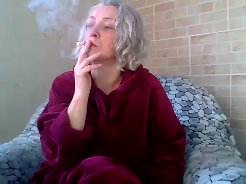 Lorie Carrie online show from March 6, 7:47 am