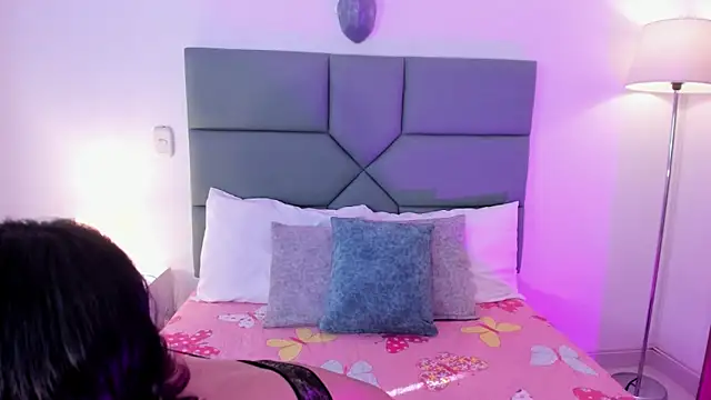 HanaWayne online show from December 2, 12:13 pm