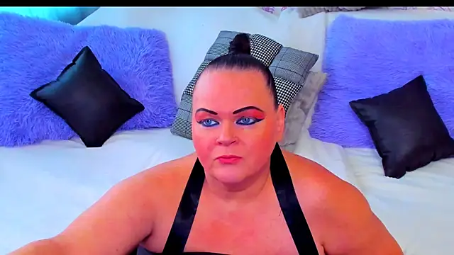 MilanaBiegert online show from November 18, 9:23 am