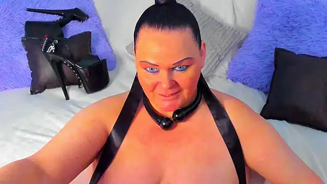 Snapshot of MilanaBiegert chatting on March 2, 3:41 pm MilanaBiegert online show from March 2, 3:41 pm