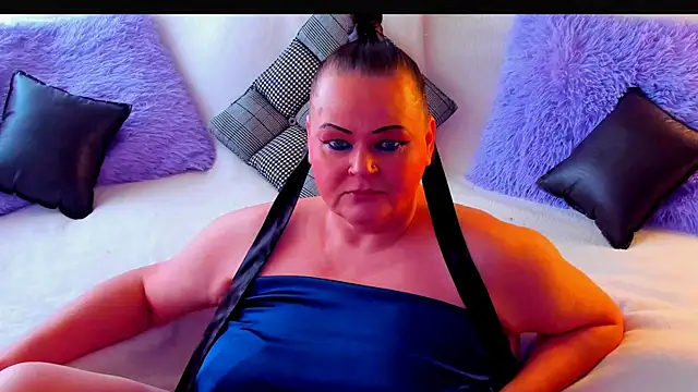 MilanaBiegert online show from June 19, 6:41 am