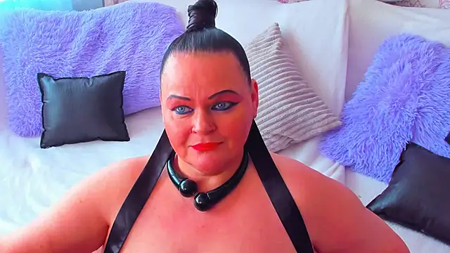 Snapshot of MilanaBiegert chatting on March 7, 10:46 am MilanaBiegert online show from March 7, 10:46 am