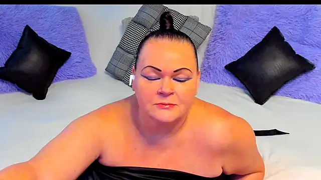 MilanaBiegert online show from November 30, 7:42 am