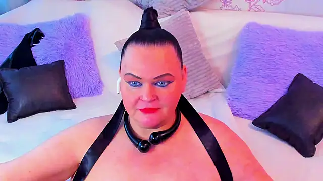 Snapshot of MilanaBiegert chatting on March 6, 12:41 pm MilanaBiegert online show from March 6, 12:41 pm