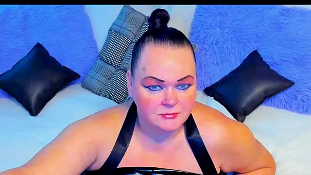 MilanaBiegert online show from November 4, 5:44 am