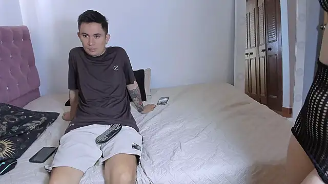 appocalypsee online show from March 4, 3:20 pm