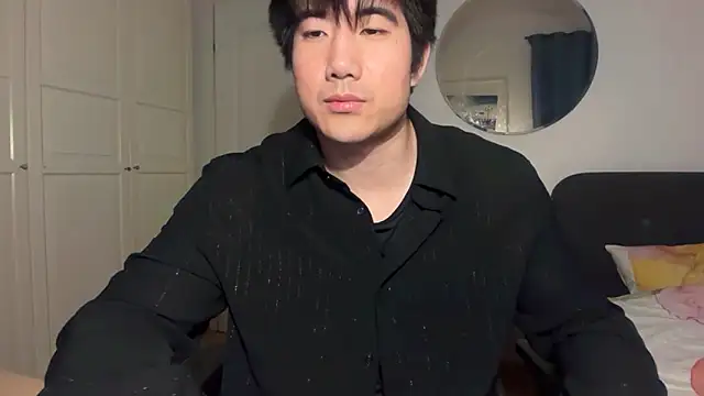 jungcock3210 online show from February 13, 5:35 pm