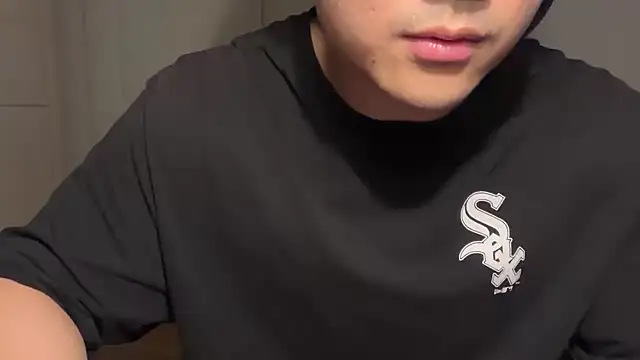 jungcock3210 online show from November 4, 4:55 pm