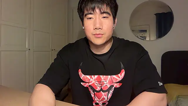 jungcock3210 online show from January 18, 3:48 pm