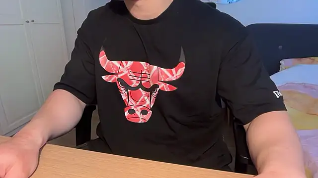 jungcock3210 online show from March 21, 1:15 pm