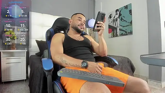 THIAGOXBIG online show from March 12, 9:08 pm