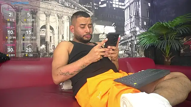 THIAGOXBIG online show from October 29, 9:58 pm