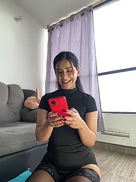Snapshot of Nikothyna chatting on April 17, 8:44 pm Nikothyna online show from April 17, 8:44 pm