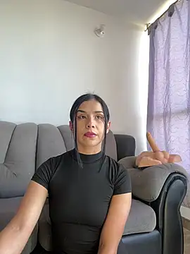 Snapshot of Nikothyna chatting on June 11, 4:59 pm Nikothyna online show from June 11, 4:59 pm