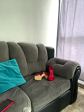 Nikothyna online show from November 30, 8:20 pm