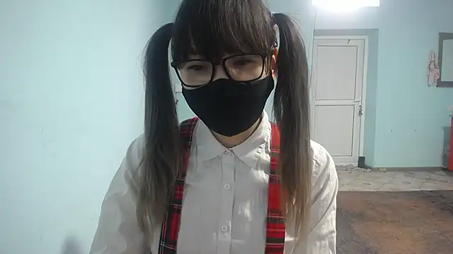 Snapshot of elllaaxx chatting on November 20, 4:24 am elllaaxx online show from November 20, 4:24 am