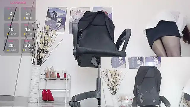 Snapshot of Sunshine-YueYue chatting on January 8, 1:00 am Sunshine-YueYue online show from January 8, 1:00 am