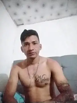 Snapshot of Yesiell chatting on November 4, 3:27 pm Yesiell online show from November 4, 3:27 pm