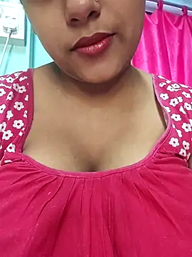 sexyindi couple online show from January 7, 8:30 am