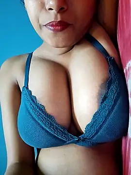 sexyindi couple online show from November 9, 1:26 pm