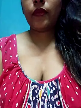 Snapshot of sexyindi_couple chatting on September 10, 2:38 pm sexyindi couple online show from September 10, 2:38 pm